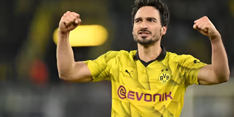 Mats Hummels Hết Thất nghiệp Và Vực Dậy Đam Mê Nhờ AS Roma 2 Hummels hoạt động đá bóng với thành tích đáng gờm